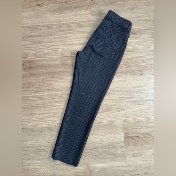 Wit & Wisdom Absolution Ankle Slim Straight Leg Jean color Gymu-Grey Multi - Picture 3 of 5